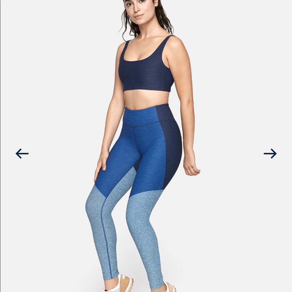 Outdoor Voices 7/8 Tri-Tone warmup legging